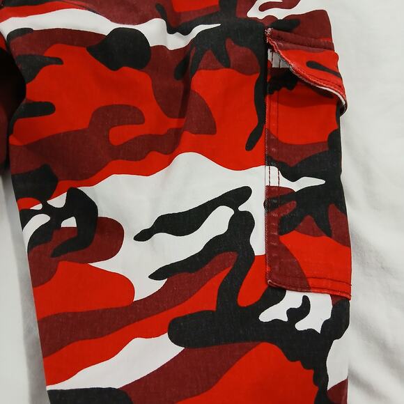 ALMOST FAMOUS Women's L Red/Black/White Camo Cargo Pants Cotton/Spandex Blend - Picture 6 of 12